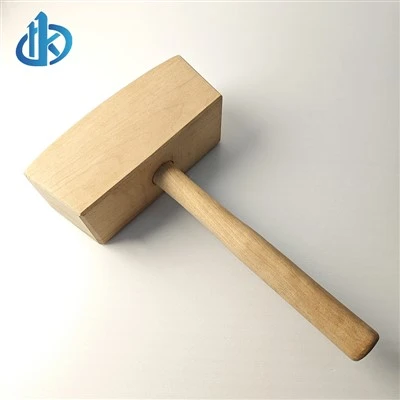 Apakah tahap hingar apabila menggunakan tukul tumit kayu bulat?